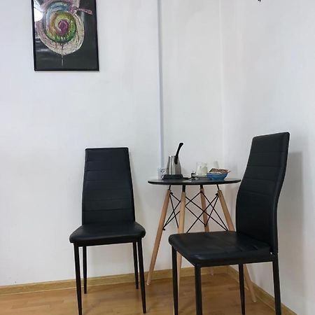 تبليسي In The Center Of The City 2Rooms المظهر الخارجي الصورة